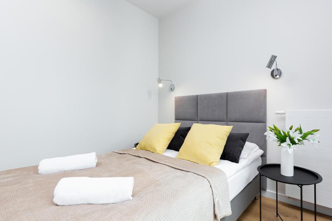 Apartments Browary Warszawskie by Renters Warszawa Zewnętrze zdjęcie